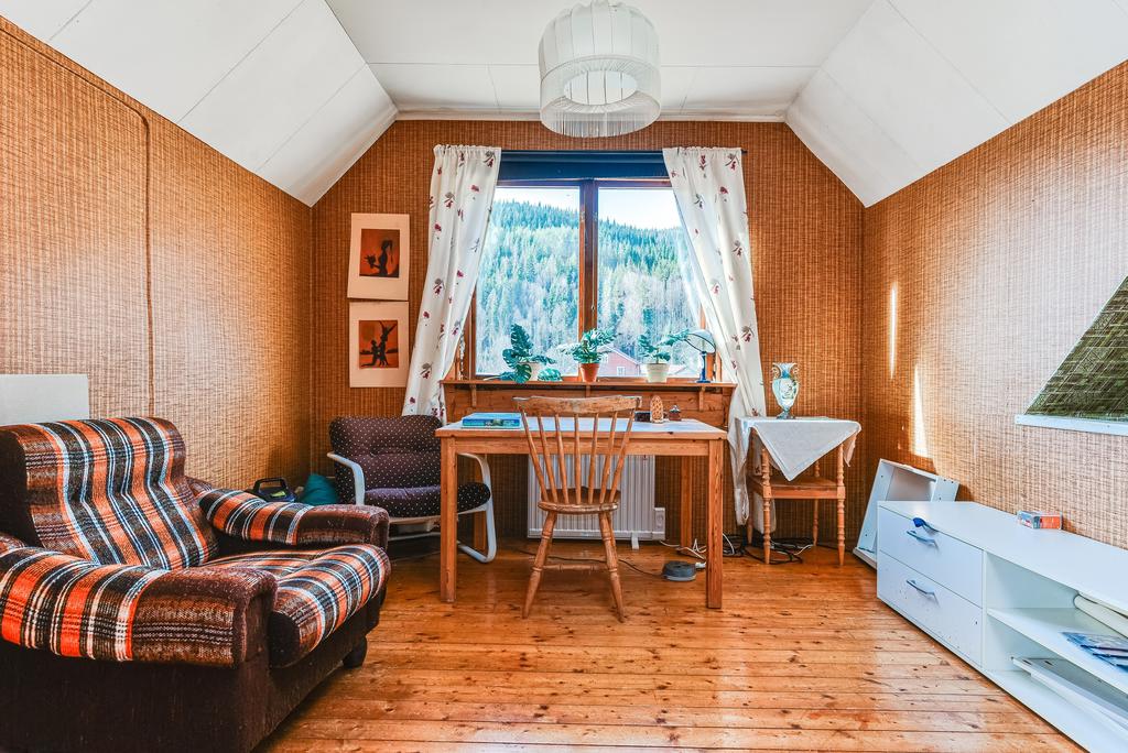 Hall/allrum övre plan