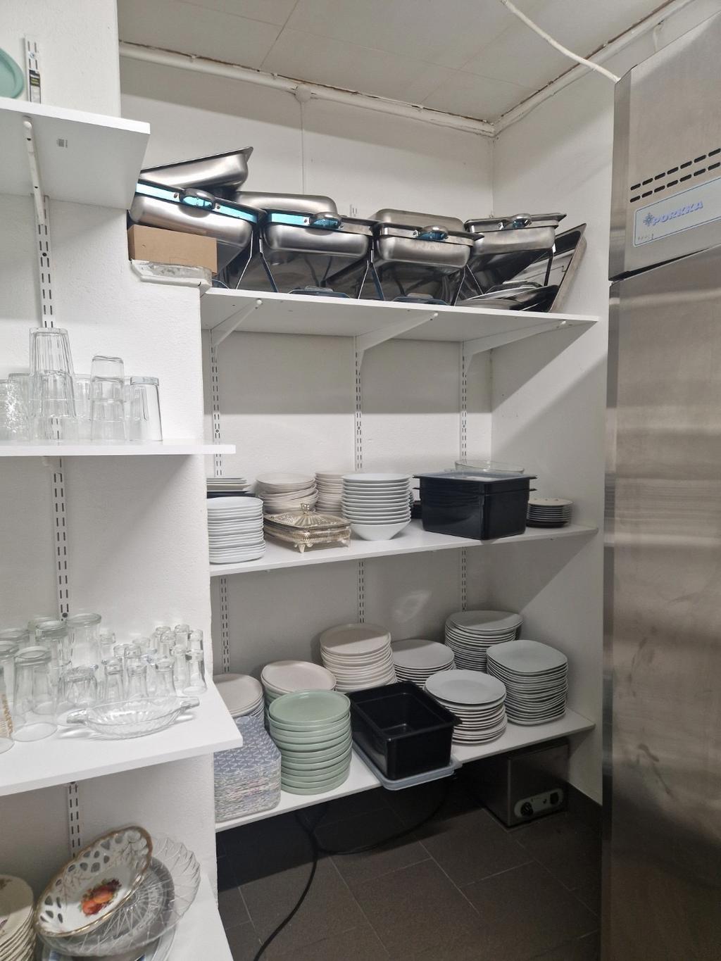 Förvaring av glas och porslin