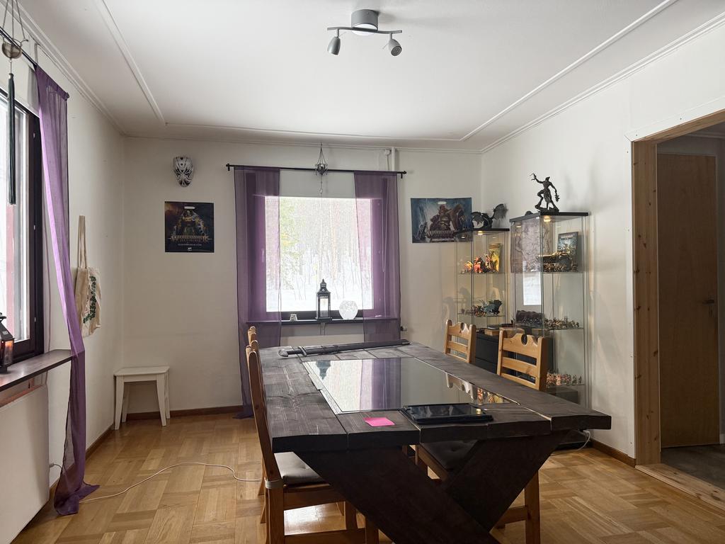 Sovrum/matsal/kontor