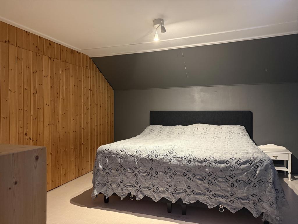 Sovrum övervåning