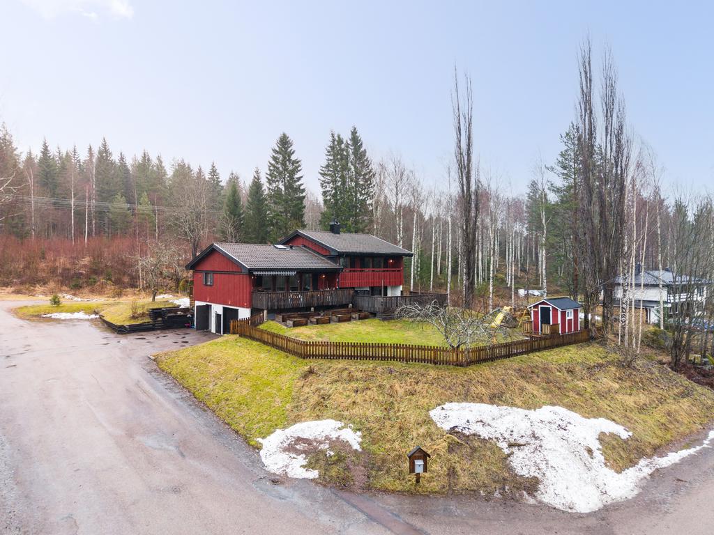 Välkommen till Låås-Persväg 1!