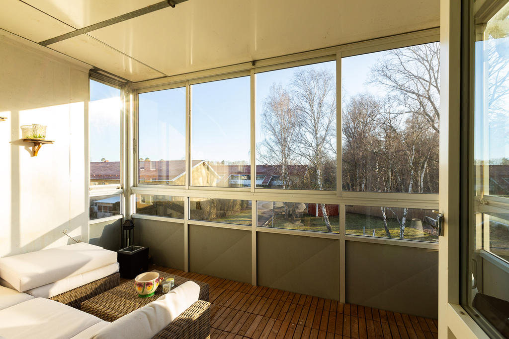 Balkong på tredje våningen