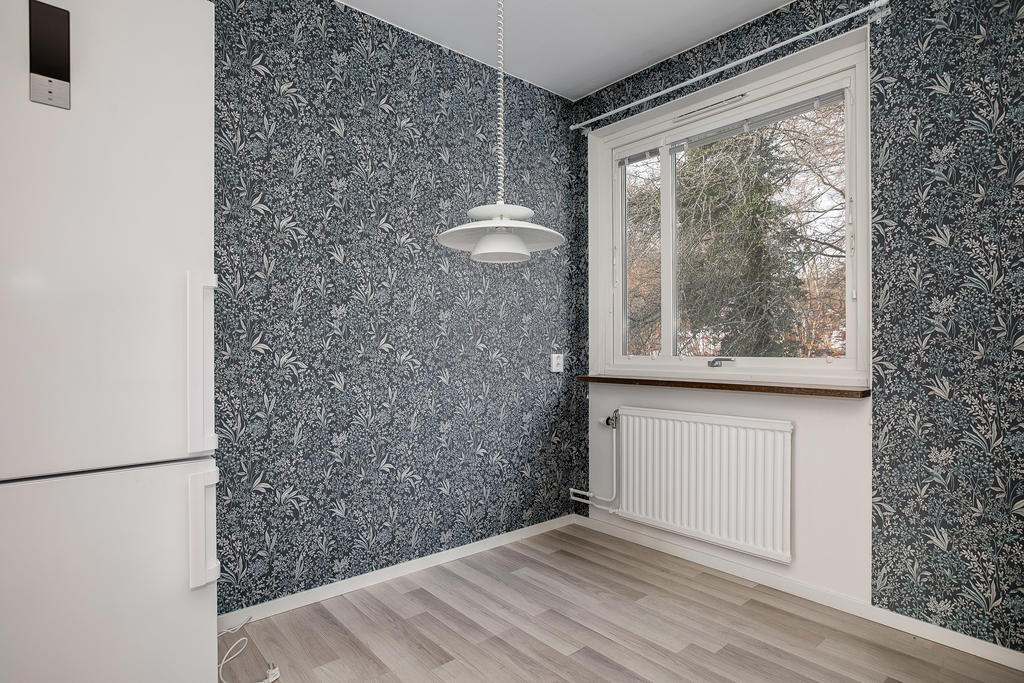 Kök - Gott om plats för matbord 