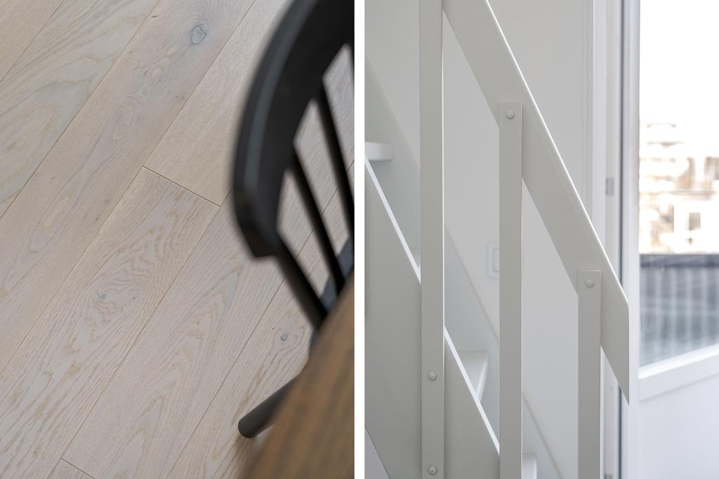 Ljuslaserat trägolv och smäcker trapp till loft