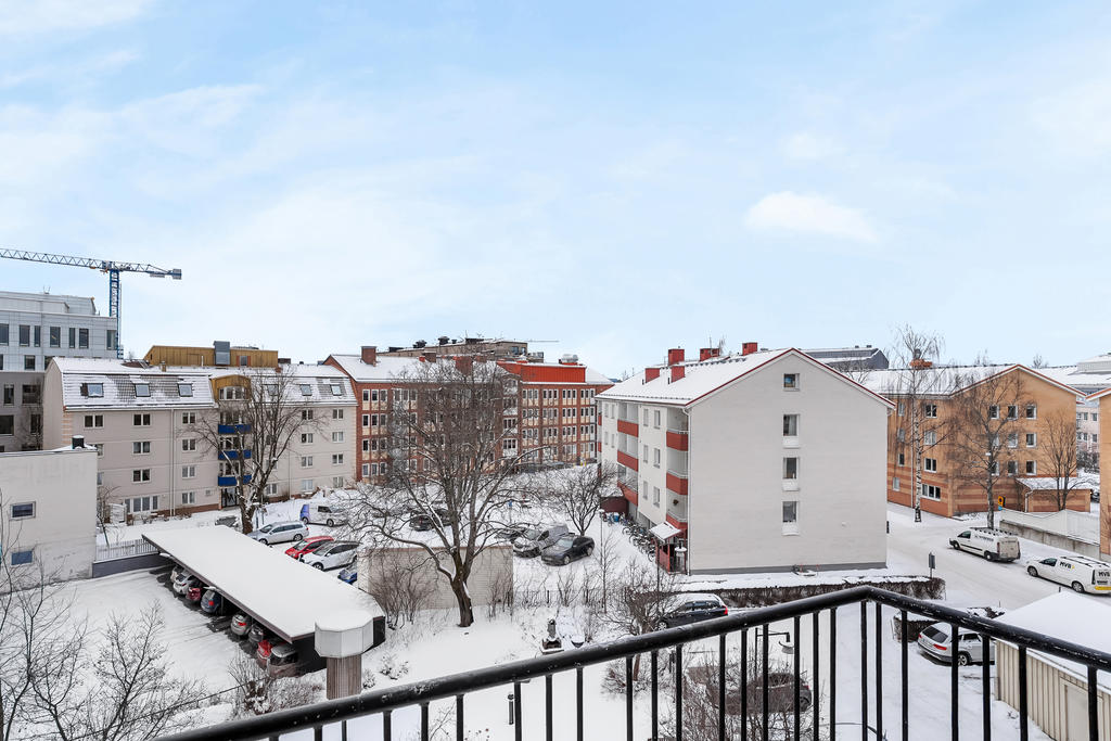 Utsikt från balkongen mot innergården