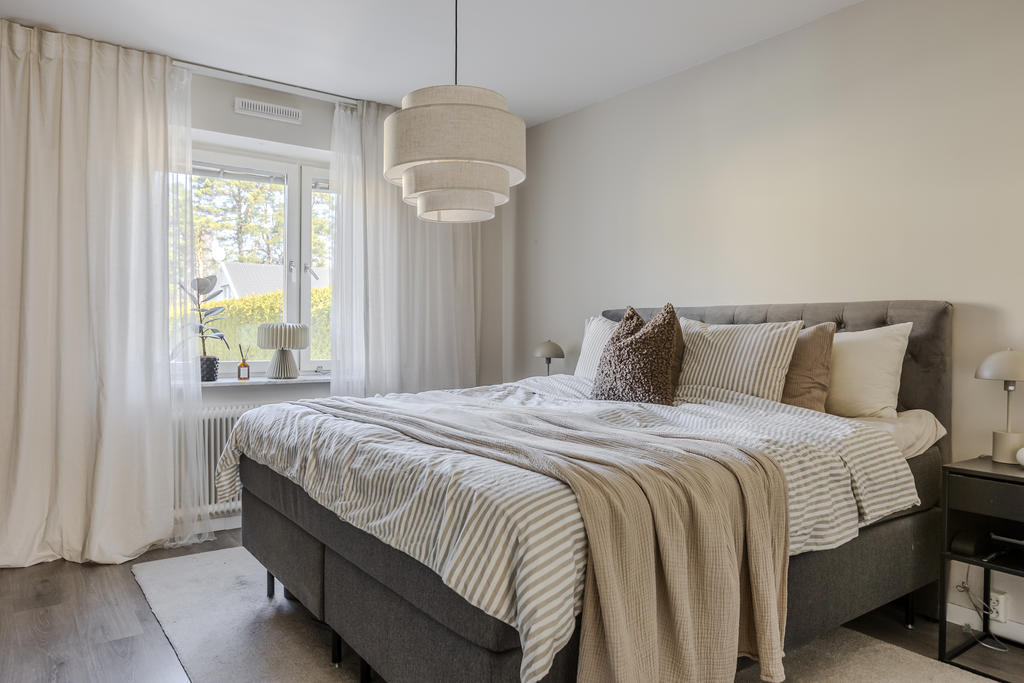 Gott om plats för dubbelsäng