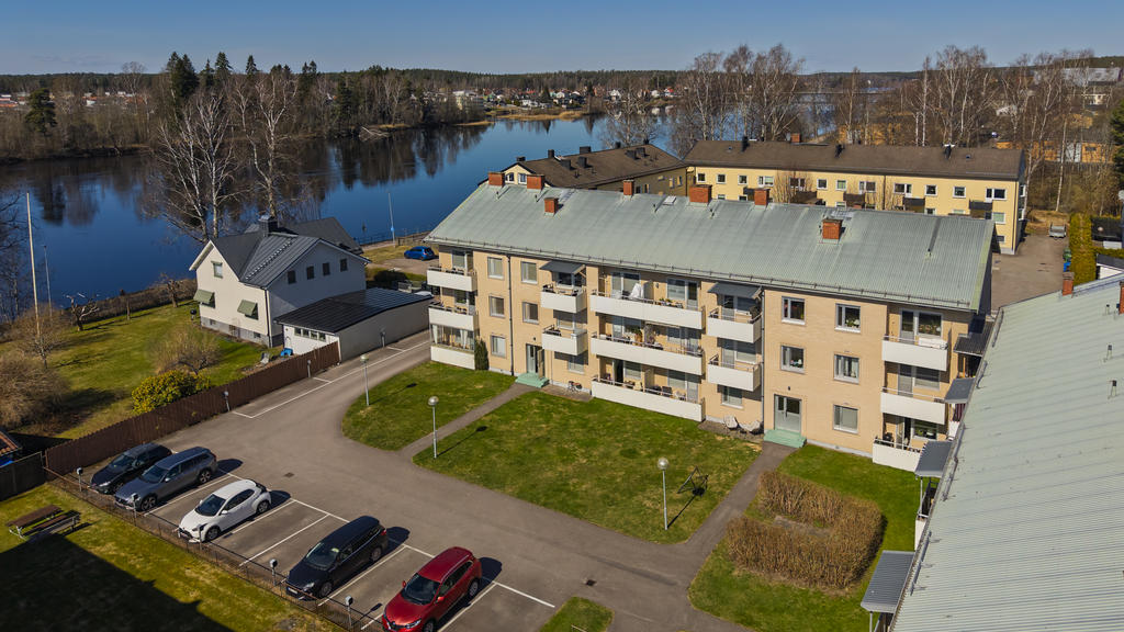 Välkommen till Bäckebogatan 13 C