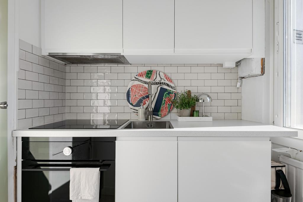 Köket renoverades 2022 och är ifrån IKEA. 