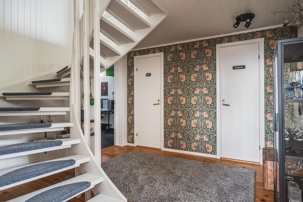 Hall, källarplan