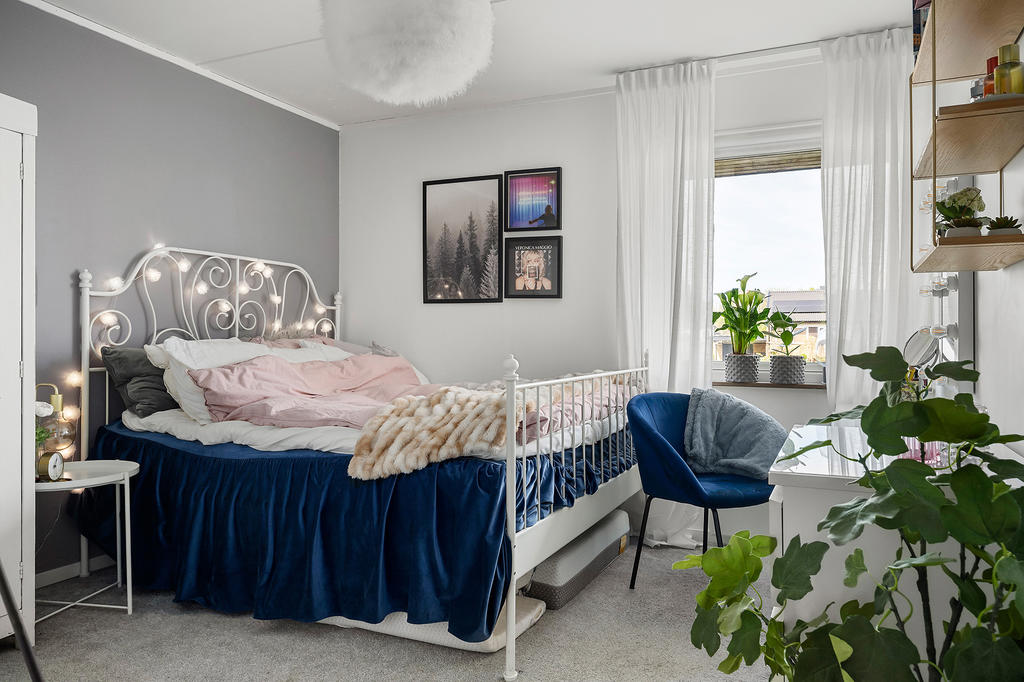 Sovrum på ovanvåning 