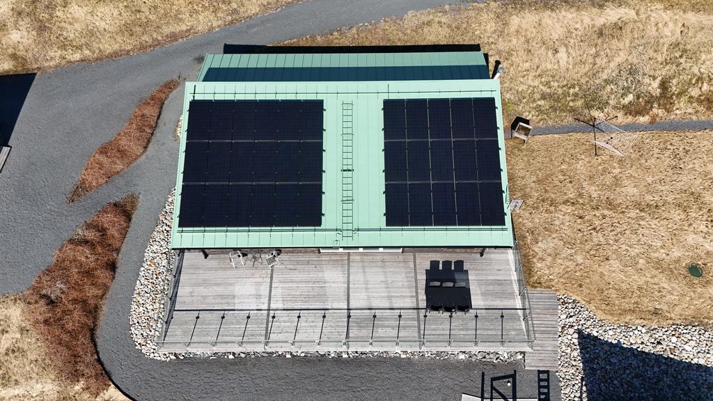 Solceller på bostadshus. 