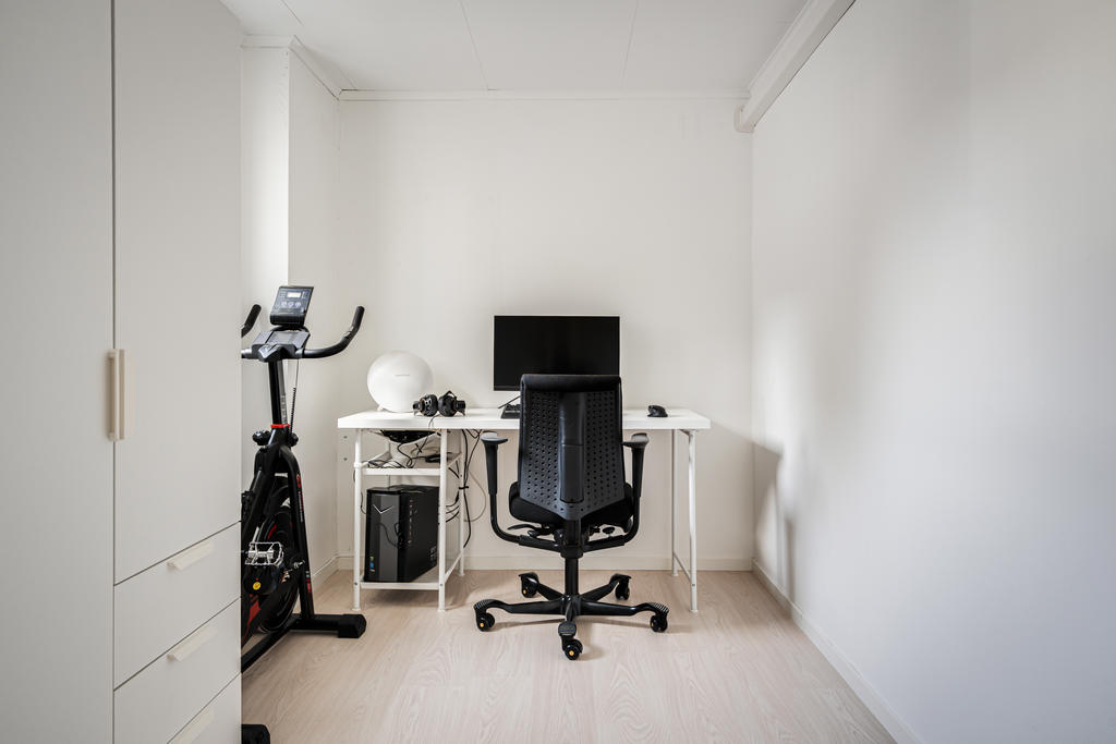 Kontor/sovrum i anslutning till hallen