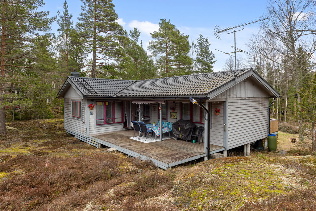 Härlig insynsskyddat uteplats på baksidan