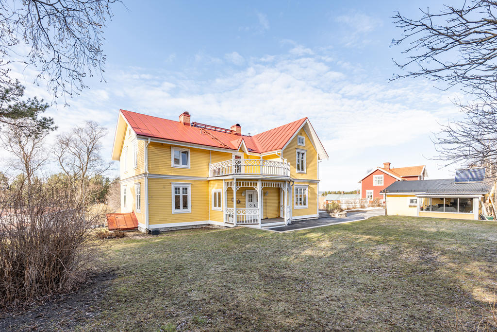 Välkommen till Rosenlundsvägen 8!