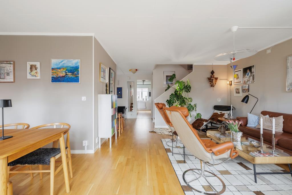 Vardagsrum och matplats