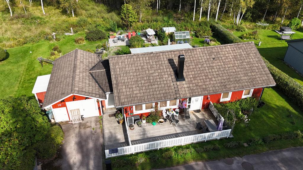 Vy över fastigheten