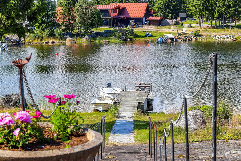 Från ön mot fastlandet