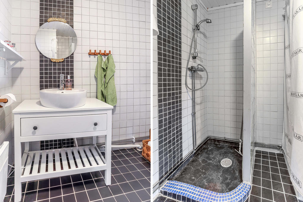 Badrum med klinkers och kakel