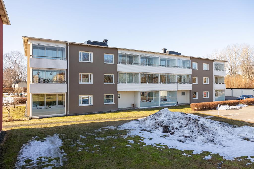 Bostadshusets baksida