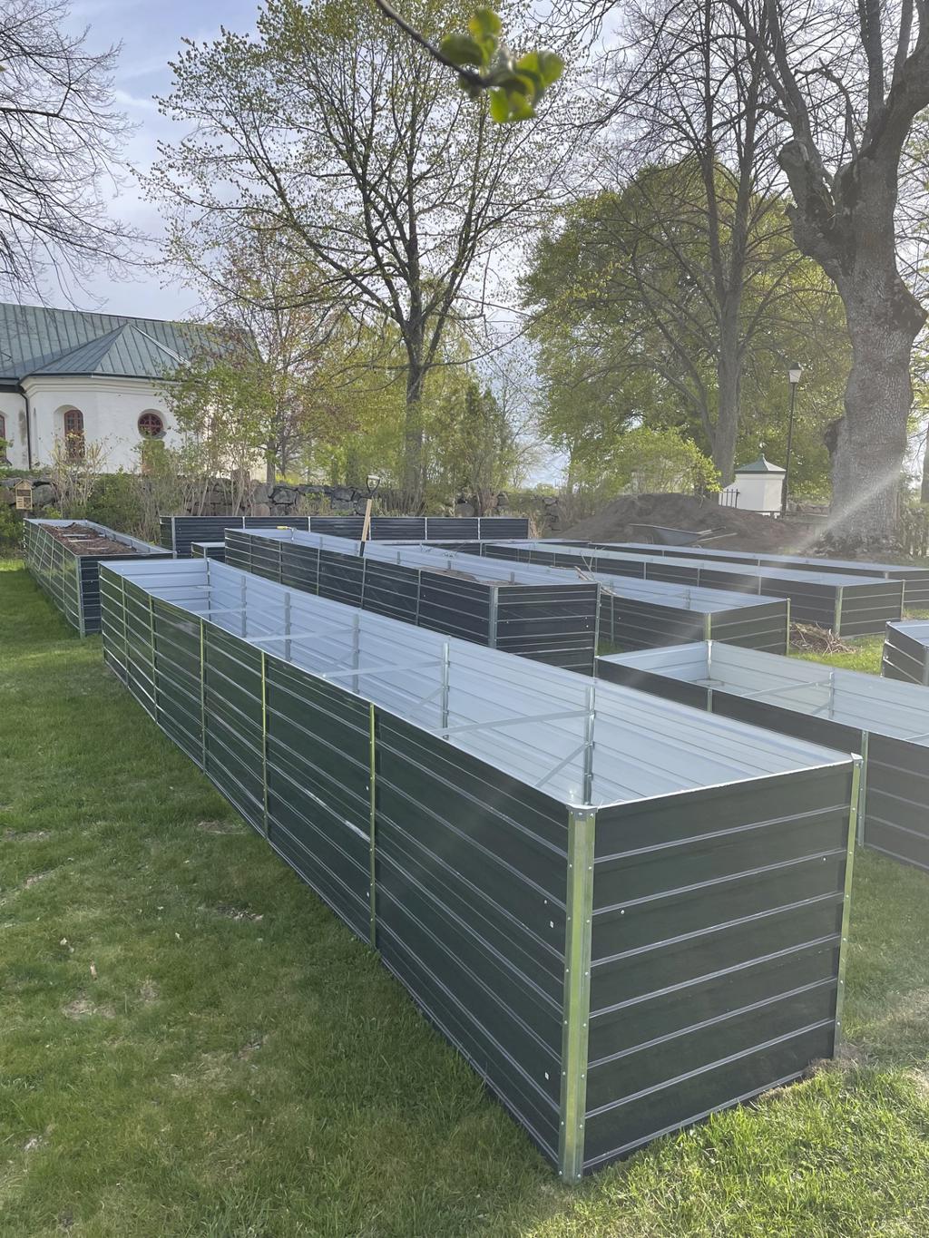 Rejäla odlingsbänkar - privat bild