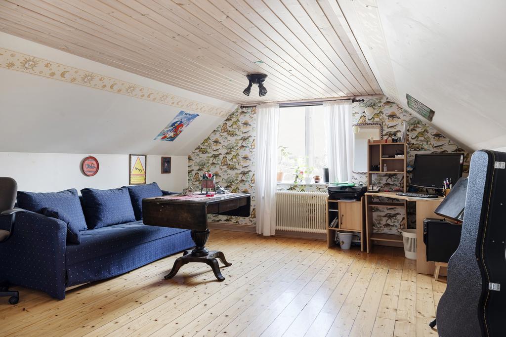 Sovrum med skjutdörr