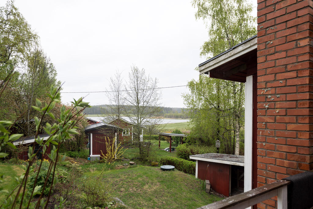 Vy mot sjön.
