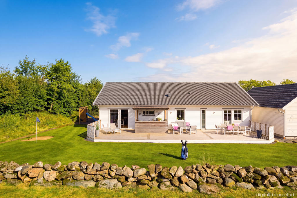 Välplanerad enplansvilla om 141,3 kvadratmeter i Derome!
(AI- genererad bild)