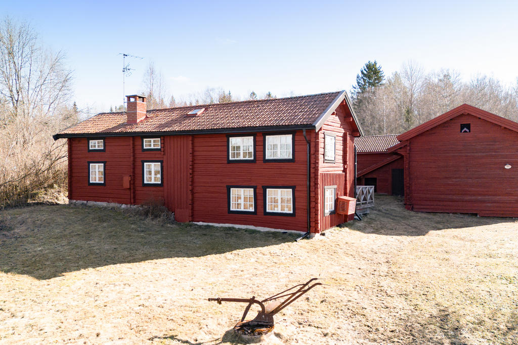 Åjer Snarvens väg 7