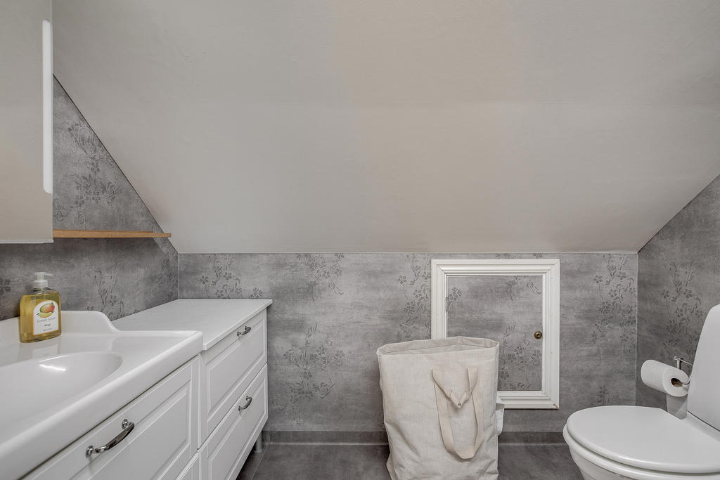 Badrum på ovanvåning