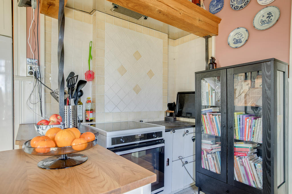 Både traditionell spis och gjutjärnsspis