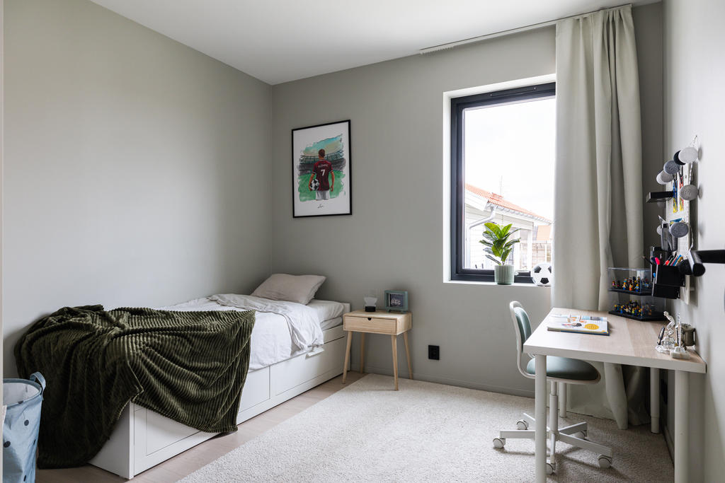 Barnrum med garderober. 