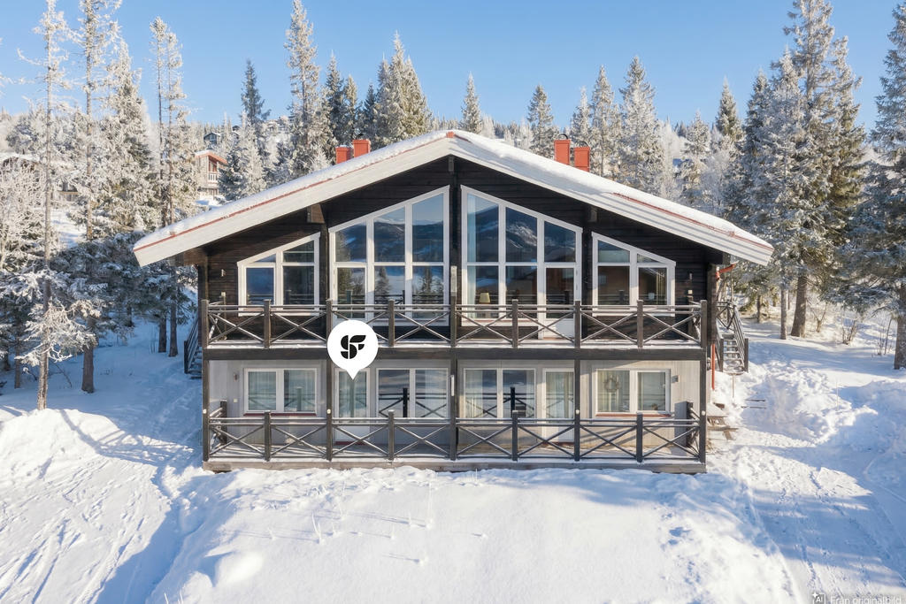 Stor och trevlig uteplats
Visualisering: Digital vinterredigering