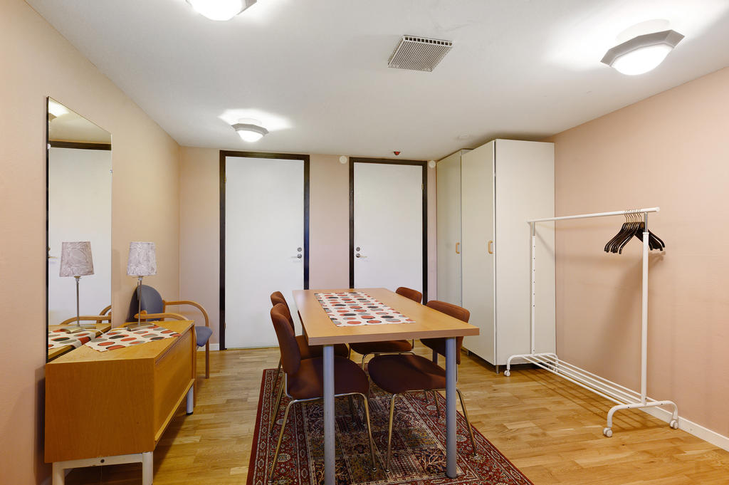 2025-07-28 Samlingslokal i föreningen med övernattningsmöjlighet