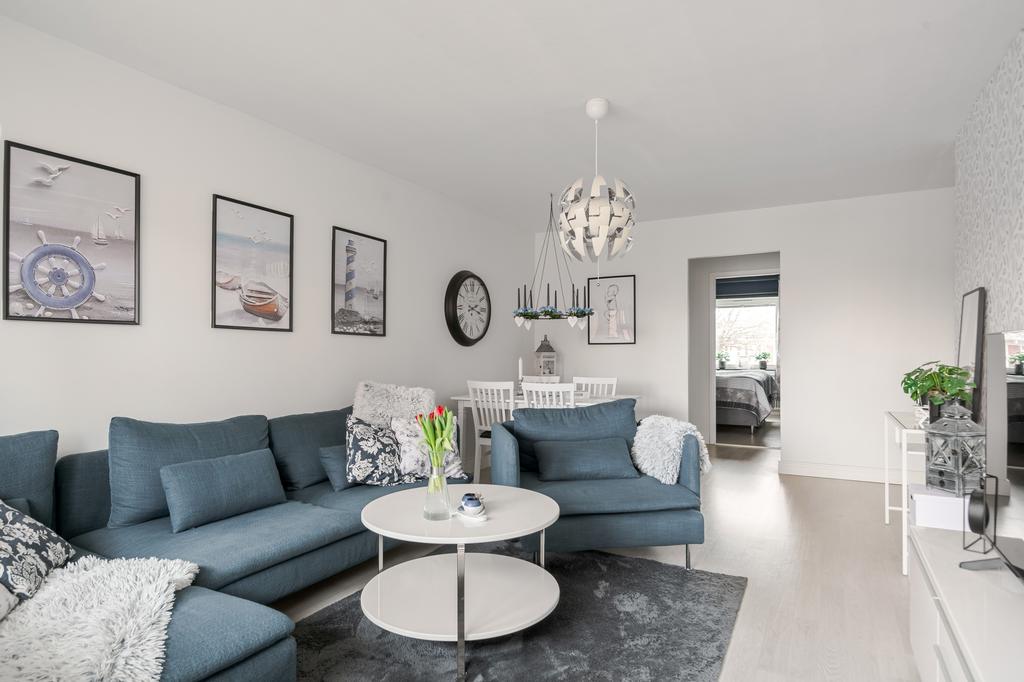 Vardagsrum mot sovrum