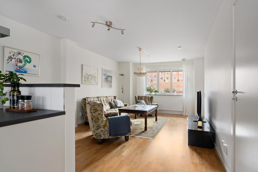 Öppet mellan kök och vardagsrum