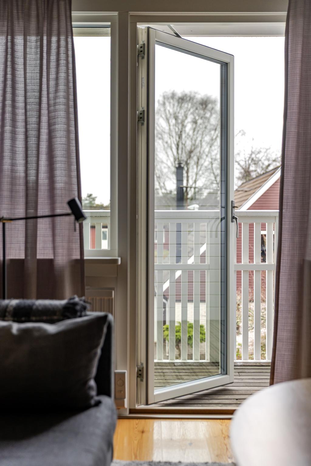 Utgång till balkong