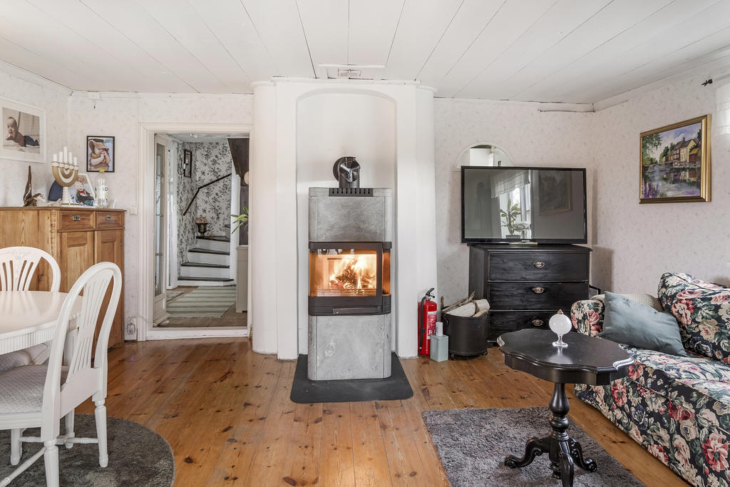 Täljstenskamin som höjer mysfaktorn