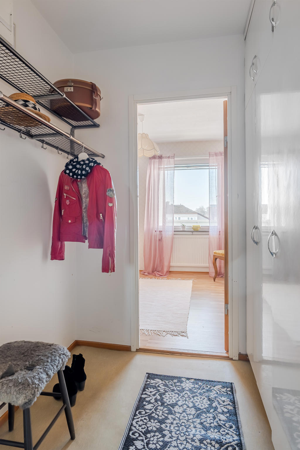 Kapprumsdelen i hallen