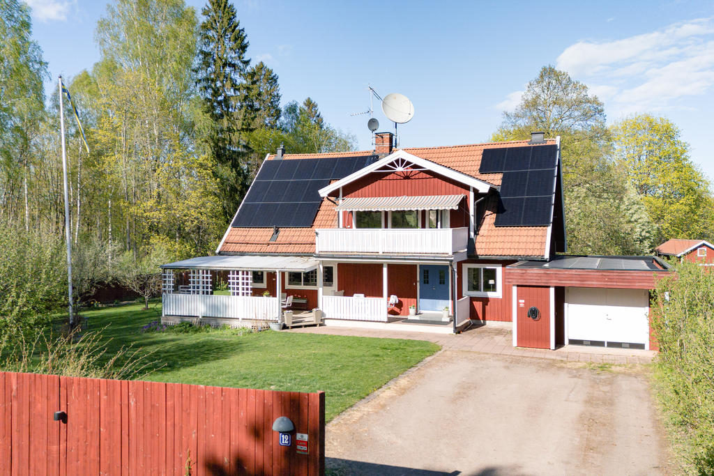 Linsdnäsvägen 12