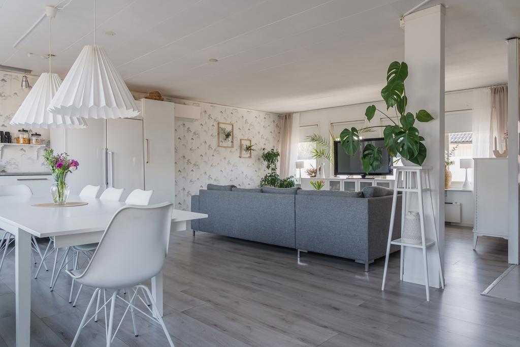 Matplats mot vardagsrum