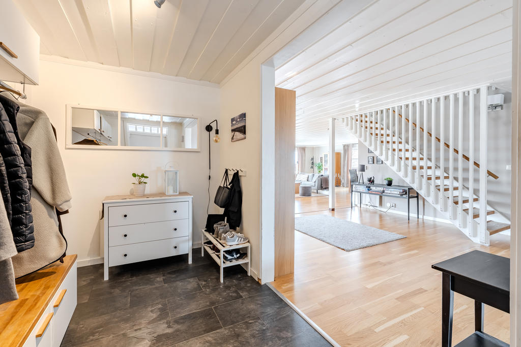 Stor öppning mot den inre hallen