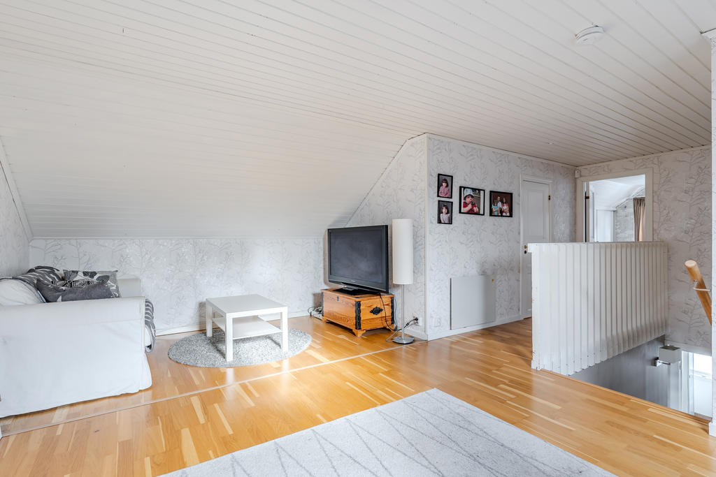 Allrum på övre plan