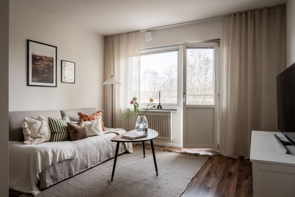 Vardagsrum med fransk balkong