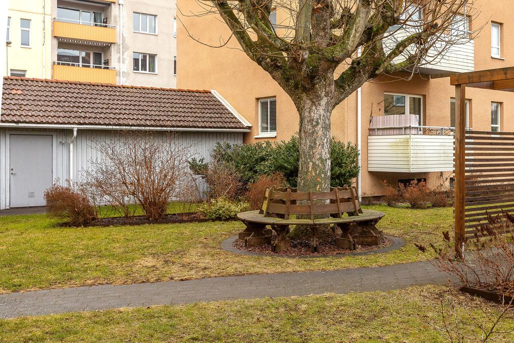 Sittplats på innergården