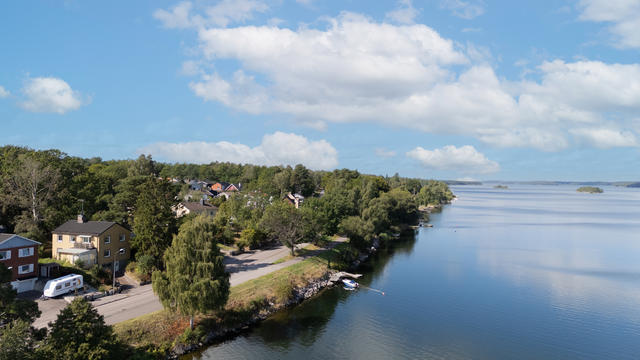Rymlig familjevilla med ett fantastiskt läge och en utsikt som verkligen imponerar!