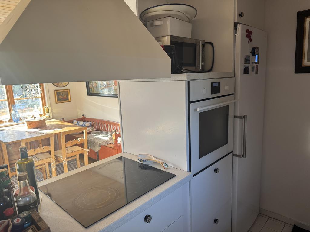 Kök med utsikt mot allrummet