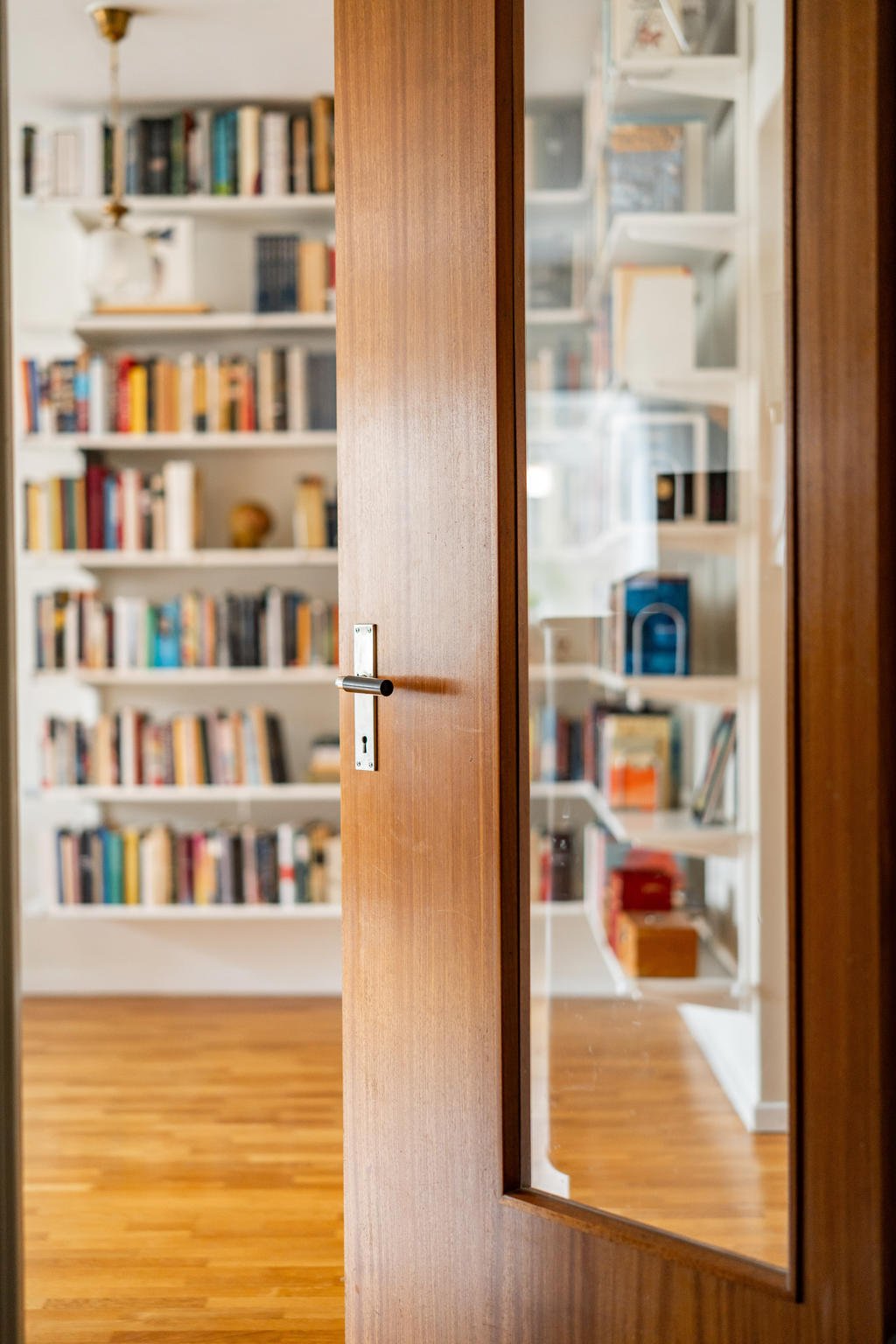 Dörr till vardagsrum