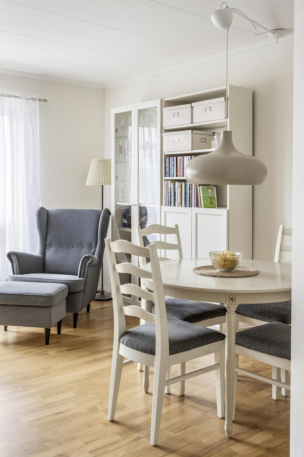 Matplats i vardagsrum