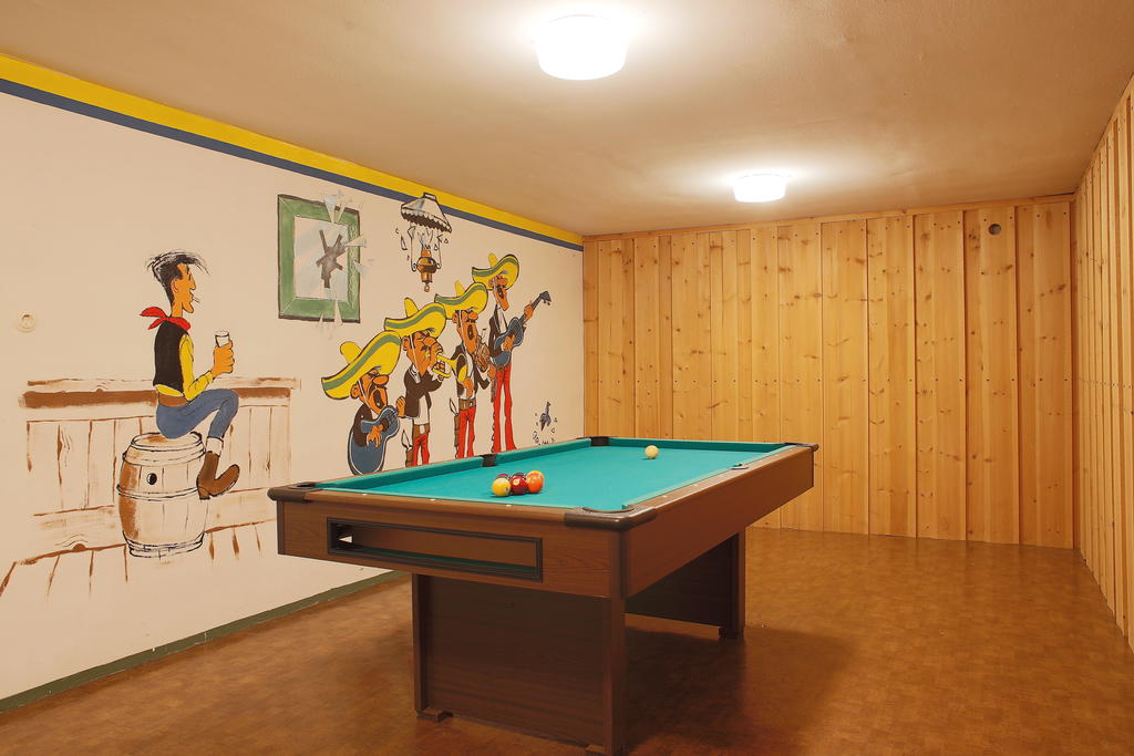 Förråd/hobbyrum i källaren