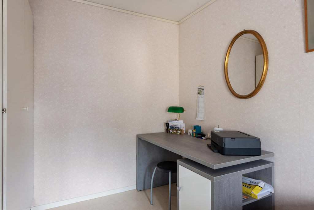 Plats för skrivbord i sovrummet